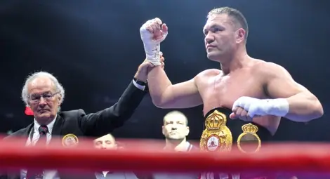 Кобрата и Фюри не се разбраха. Ще има търг