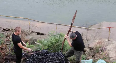 Да изчистим България заедно Да изчистим България заедно