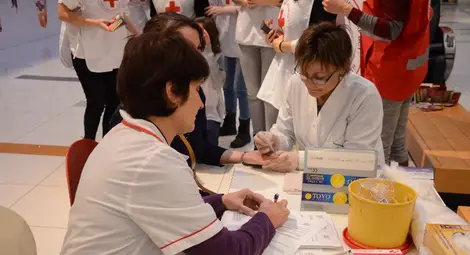 Трима русенци със СПИН от началото на годината