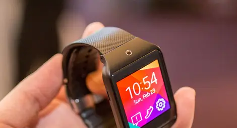 SAMSUNG Gear 2 Neo и Gear Fit вече в магазините на VIVACOM