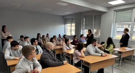 Участие на ПГ по туризъм - Русе, в кампанията "Мълчанието не е решение! Има кой да те чуе!&ldquo;