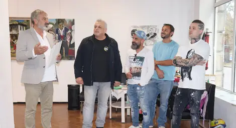 Трима художници показват &bdquo;Сурат III&rdquo; в малката изложбена зала в Русе