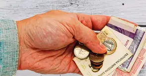 Средната пенсия в Русенско  доближава 900 лева