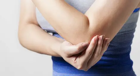 Болка в лактите - какви могат да са причините?