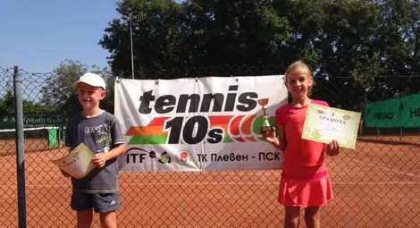 Тенисистка на &bdquo;Приста&ldquo; №3 в турнир на майсторките