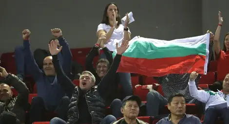 Вальо Йорданов вика за  Биляна до тепиха в Будапеща