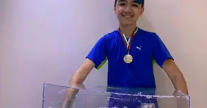 Осмокласник от Математическата изобрети дишащ бот за пречистване на въздуха