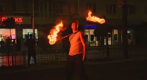 Младият актьор от русенския театър Георги Алексиев: Ако правиш само едно и също, спираш и не ставаш по-добър!