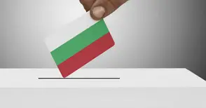 Станев насрочи предизвестено напрегнатите консултации за Районна избирателна комисия