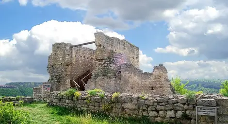 Румънски блогъри със стотици хиляди последователи ще рекламират Русе