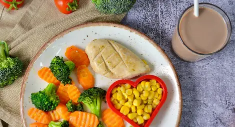 51 рецепти от български родители в безплатна книга за детско балансирано хранене на Нестле България