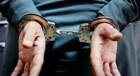 19-годишен с 15 кражби в досието задигнал два буса от Беленско