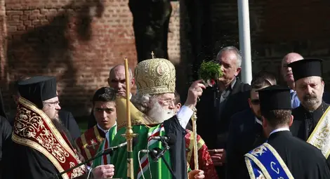 Патриарх Неофит: Нека в единомислие измолим от Бога мирни години