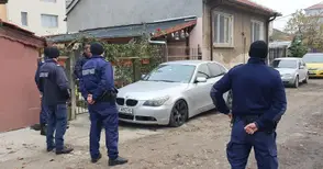 Арестуваните „строители“ пребили възрастна жена