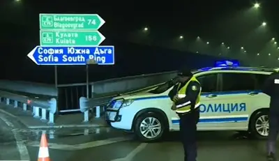 45 души, сред тях 12 деца, загинаха в горящ автобус на АМ „Струма“ 45 души, сред тях 12 деца, загинаха в горящ автобус на АМ „Струма“