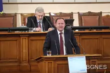 Михаил Миков: Няма да отстъпим от червените линии