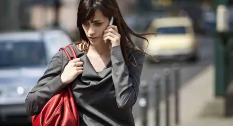 Край на безсрочната робия на мобилните оператори без изричното съгласие на абоната и на викащите реклами Край на безсрочната робия на мобилните оператори без изричното съгласие на абоната и на викащите реклами