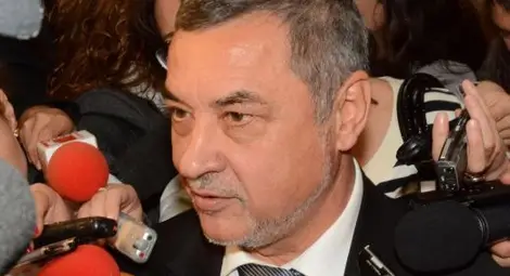 Далавери за милиони: Валери Симеонов разкри роднинската схема на Светла Тодорова