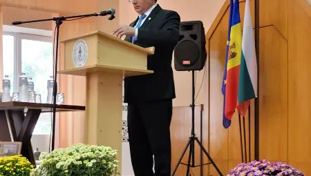 Делегация от Русенския университет участва в честването на 20-ата годишнина на присъединилия се към него Тараклийски университет в Молдова