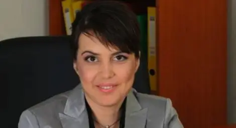 Качакова иска евтаназия на бездомните кучета Качакова иска евтаназия на бездомните кучета