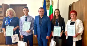 Пенчо Милков към отличниците от „Златната лига“: Сигурен, че сте накарали много русенци да се гордеят с града ни