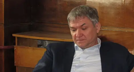 Пламен Бобоков в русенския съд по време на разпоредителното дело. 			               Снимка: Архив &bdquo;Утро&ldquo;