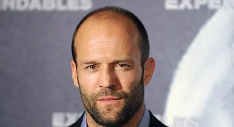 Джейсън Стейтъм ще играе в "Бързи и яростни 8" Джейсън Стейтъм ще играе в "Бързи и яростни 8"