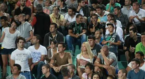 Фенове на Лудогорец от Русе стартираха благотворителна кампания