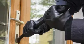 Отличнички на 11-13 години направили банда за обири