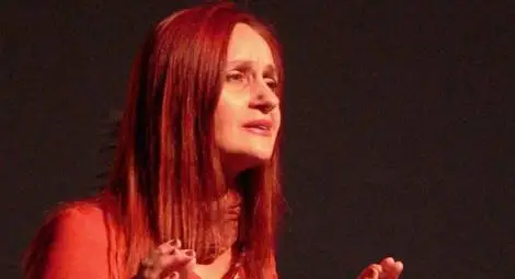 Иглика ПЕЕВА Иглика ПЕЕВА