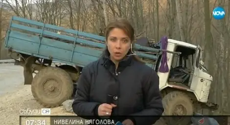 Жена загина, 27 ранени при тежка катастрофа с камион /видео/ Жена загина, 27 ранени при тежка катастрофа с камион /видео/