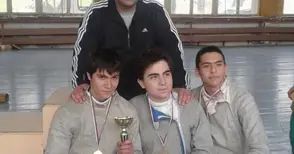 Сабльорите с титла, сребро и бронз от държавното