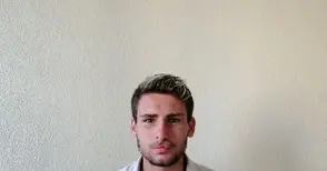 Чували ли сте как крещят стадионите от тишина?