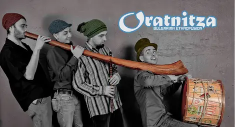 Перкусионист от &bdquo;Оратница&ldquo; ще свири пред деца на джембе и калимба