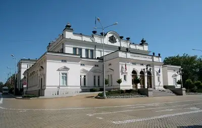 Запазиха държавната субсидия за партиите на 11 лева за действителен глас