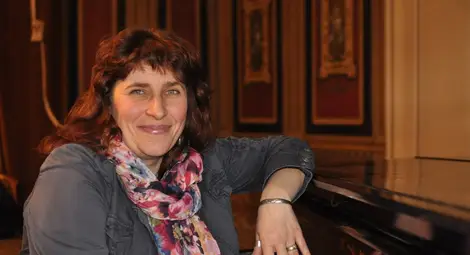 Десислава Тихолова, етнограф: Това е съвременният мегдан