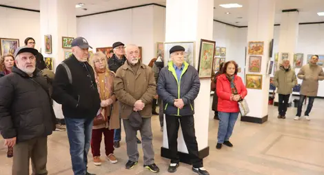 Изложба, посветена на силата на музиката,&nbsp;обедини 90 картини на именити русенски художници