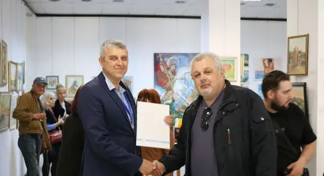 22-ма русенски художници разказват за магията на пролетта в изложбената зала на &bdquo;Борисова&ldquo; 6