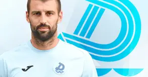 Трети картон спря Диян Димов от мача срещу „болярите“