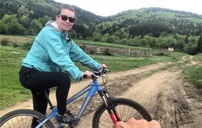 Лора Крумова и Галя Щърбева четат лекции, мъжете им гледат бебетата Лора Крумова и Галя Щърбева четат лекции, мъжете им гледат бебетата