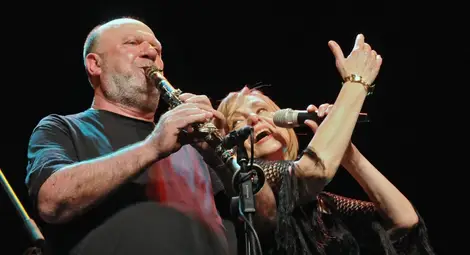 Йълдъз Ибрахимова и Ибряма гостуват с музикален коктейл в &bdquo;Арена Русе&ldquo;