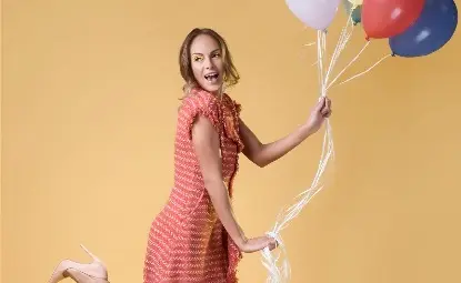 9-месечната Мая вдъхновява Пламена за последната ѝ модна колекция