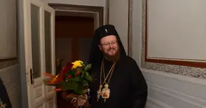 За рождения си ден митрополит Наум отвори неотваряна от 70 години врата