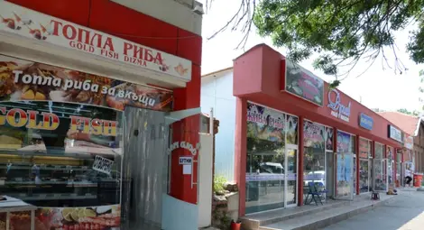 Прясна риба, уловена от рибарите в Тутракан и Батин, изкушава русенци