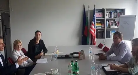 Българо-румънската палата ще си  сътрудничи с Американската камара