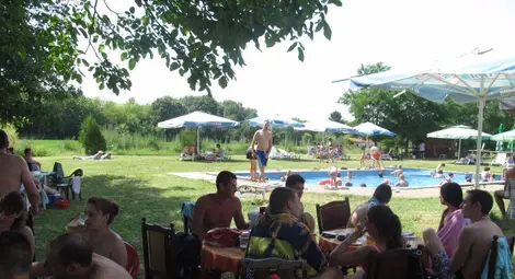 Феновете в Русе стегнаха редиците с осмия събор на &bdquo;Дунав завинаги&ldquo; /галерия/