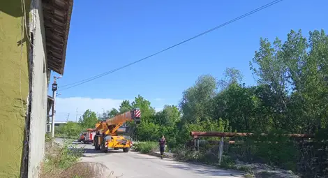 Община Русе предприе действия по почистване на участък от Русенски Лом