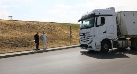 Драгомир Драганов: Средно по 160 леки коли и 36 камиона преминават в 20-минутните коридори през Дунав мост от България към Румъния