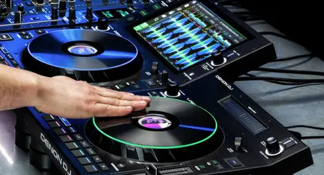 Denon DJ е един от брандовете по шапката на „ИнМюзик“. Снимка: InMusic Denon DJ е един от брандовете по шапката на „ИнМюзик“. Снимка: InMusic