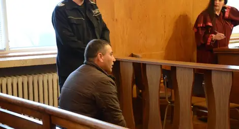 Потвърдиха гаранцията на полицейския служител, убил жена на пътя след почeрпка